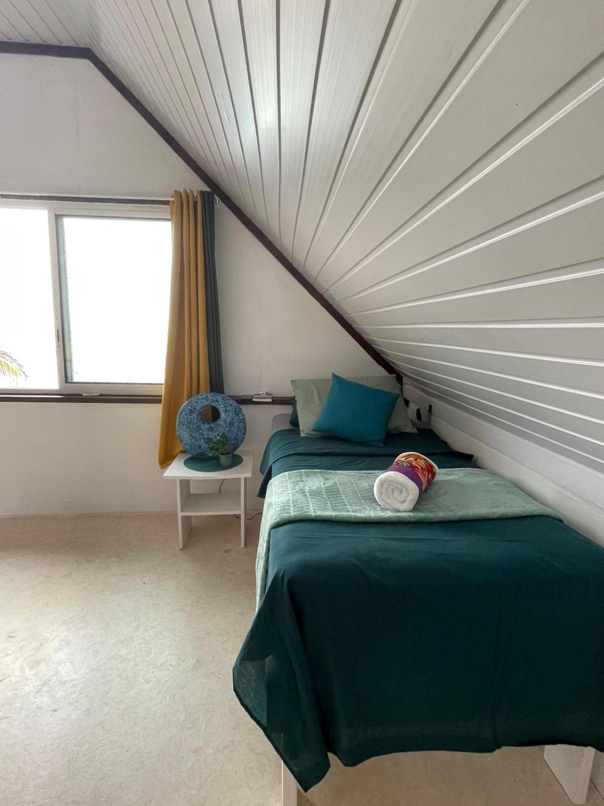 Fare Ahonu Beach House Mahina Eksteriør bilde