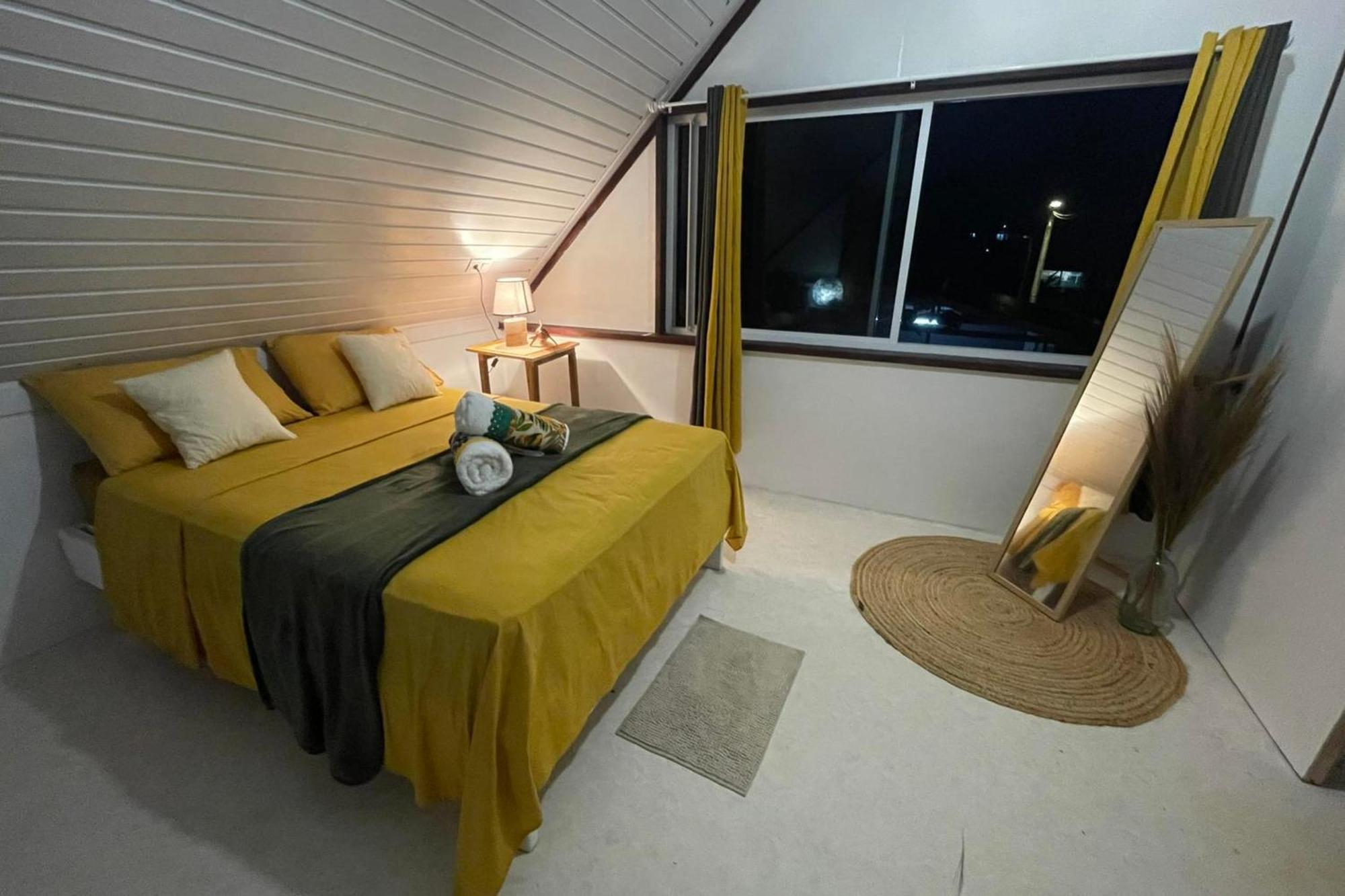 Fare Ahonu Beach House Mahina Eksteriør bilde